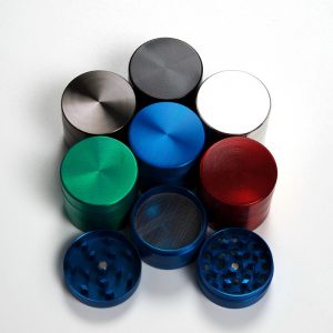 Grinder in Metallo - 4 parti 40mm con filtro e paletta